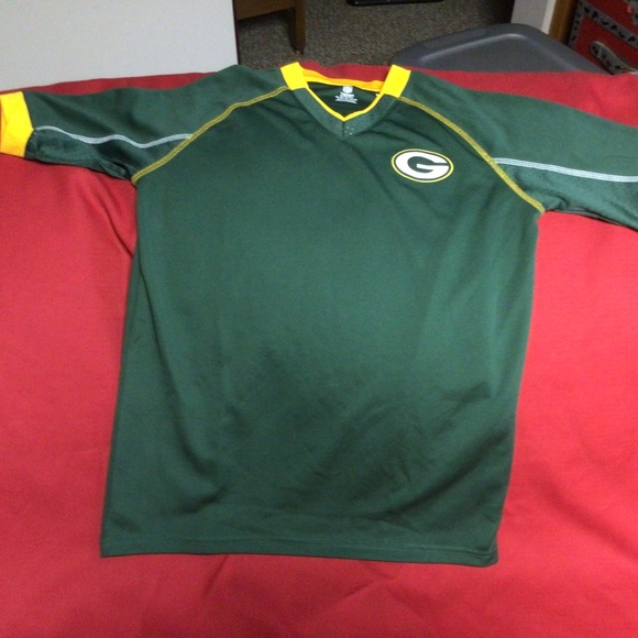 NFL GREEN BAY boys  tshirt - Picture 1 of 3